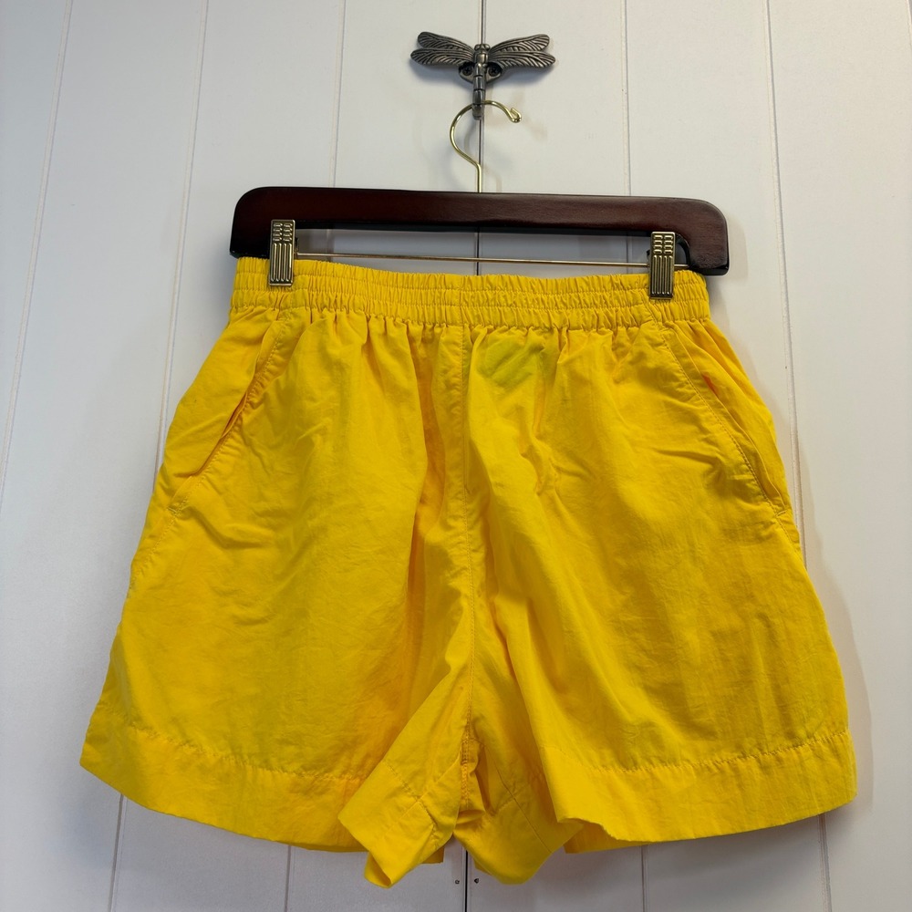 Vitnage Liz Sport Nylon Athletic Shorts Women Size M Sporty Athleisure Summer